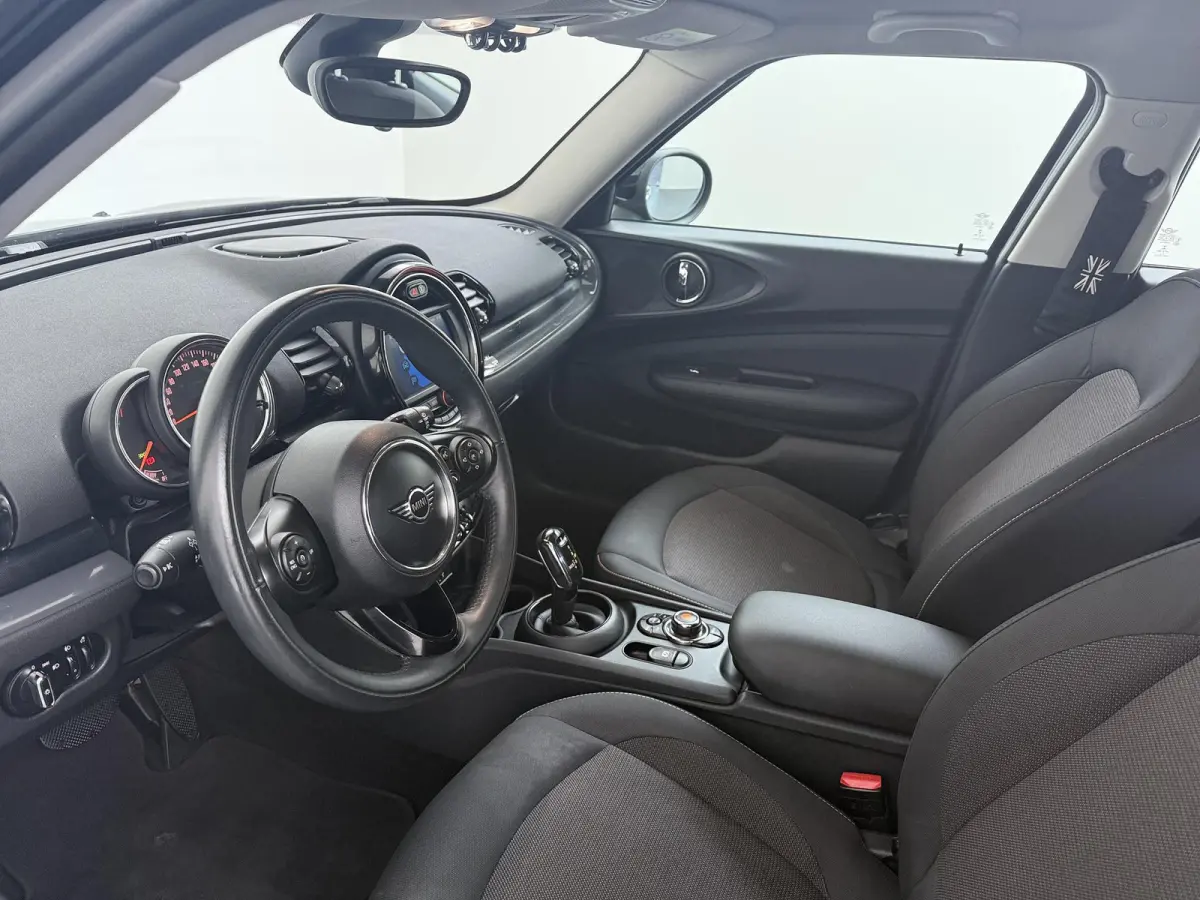 1.5 Cooper Salt | Automaat | Apple CarPlay | Navigatie | Keyless Entry |