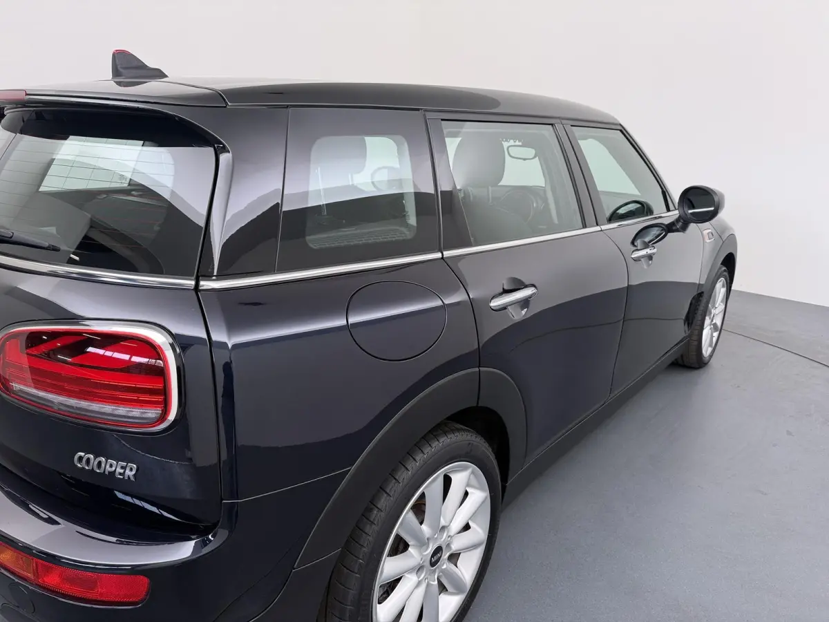 1.5 Cooper Salt | Automaat | Apple CarPlay | Navigatie | Keyless Entry |