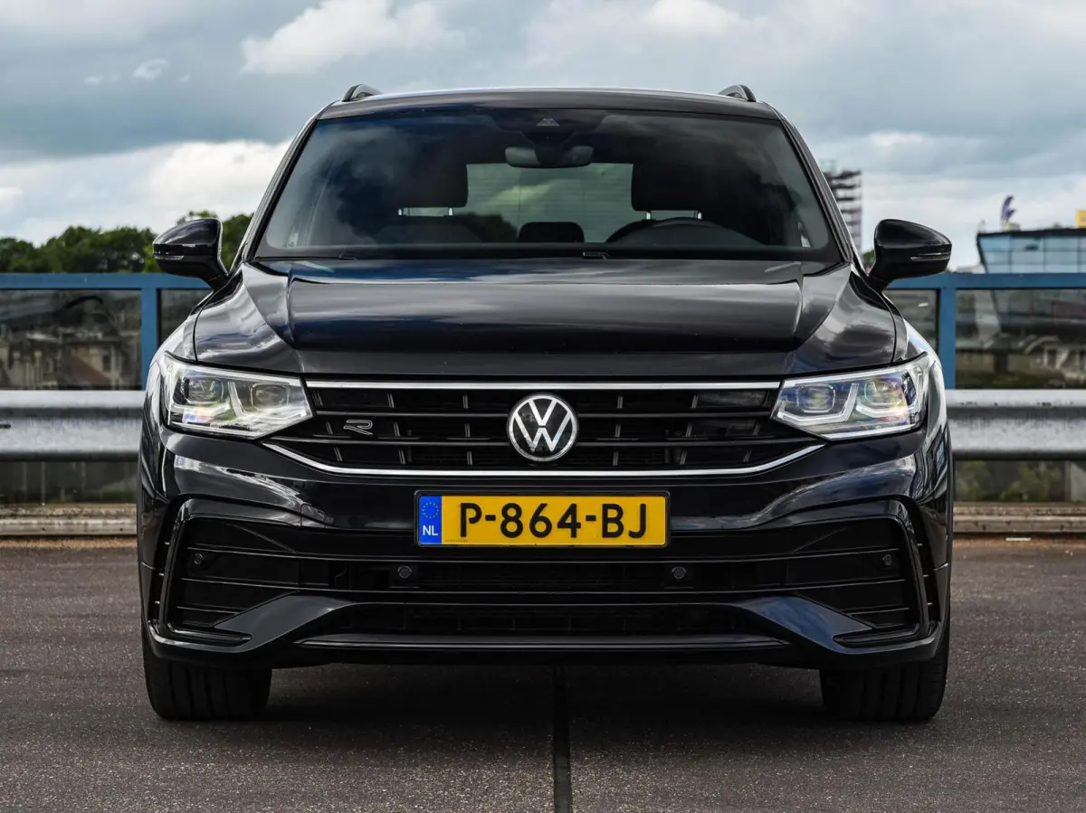1.5 TSI 150 PK DSG R-Line Black Style | Trekhaak | Matrix LED IQ-Light | ACC | Camera | Stuur/Stoelverwarming | 19" | Dealeronderhouden