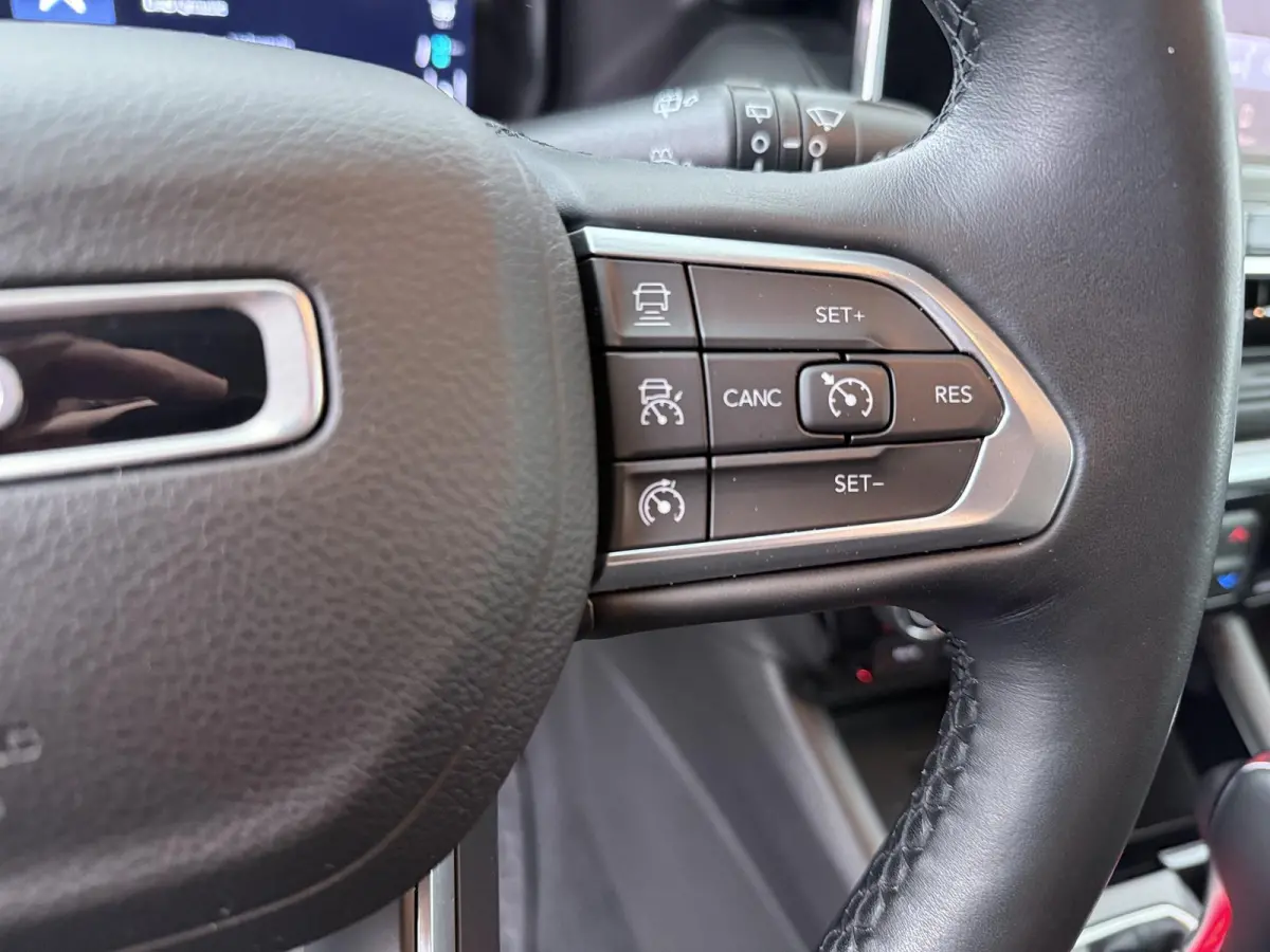 4xe 240 Plug-in Hybrid S | Plug-in Hybride | Leder | Automaat |