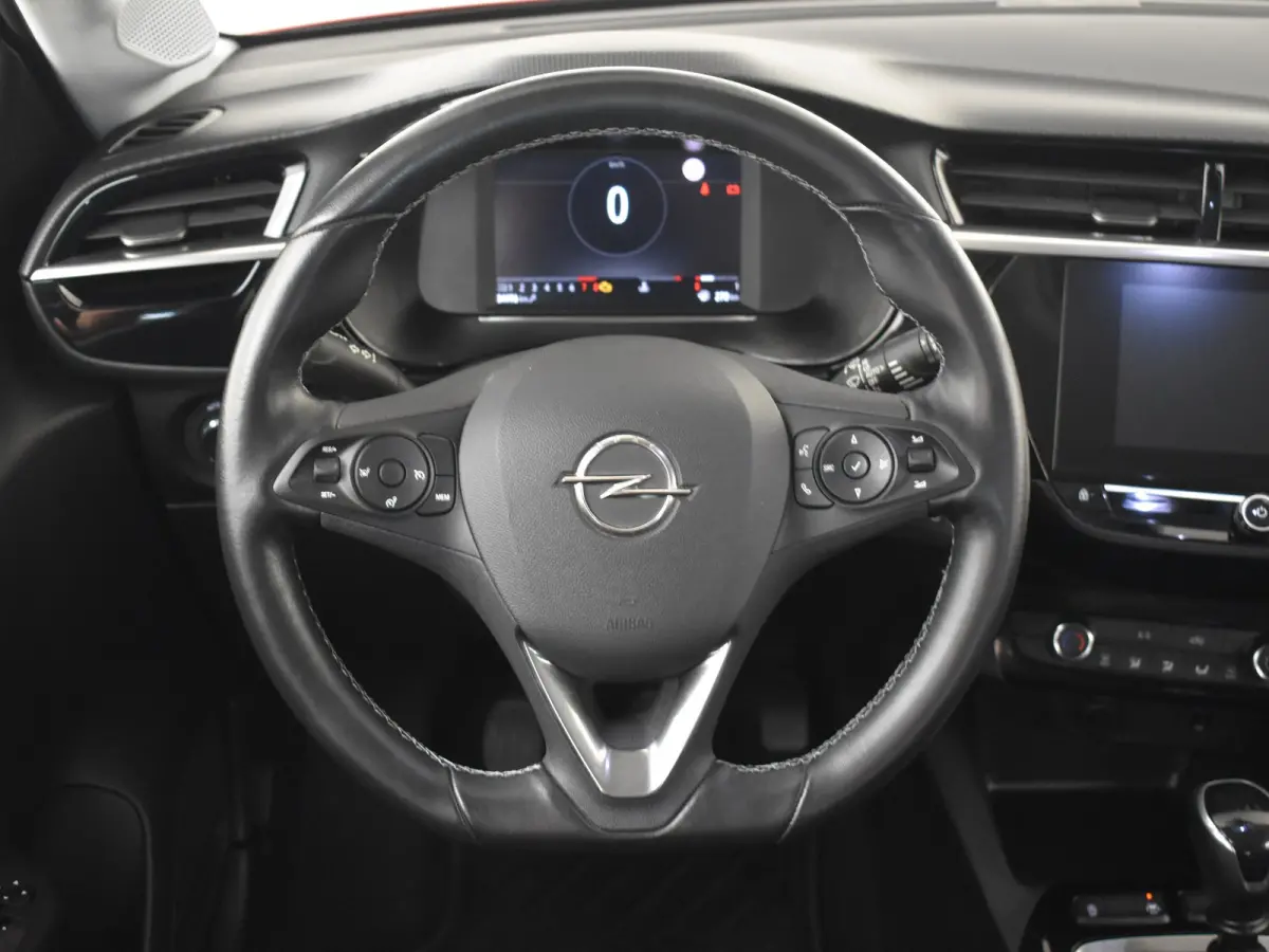 1.2 Elegance 102 PK | Achteruitrijcamera | Parkeersensoren voor/achter | Apple carplay Android auto | Cruise control | Bleutooth | DAB | Airco | Verkeersborden detectie | Rijstrooksensoren |