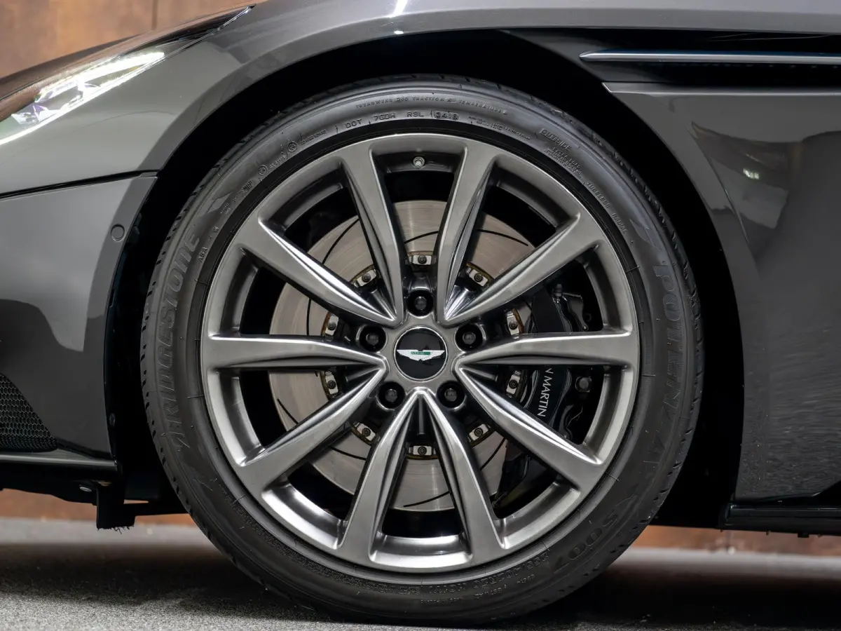 4.0 V8 | 9.564 km | ONDERHOUD | B&O |  360° | Memory |