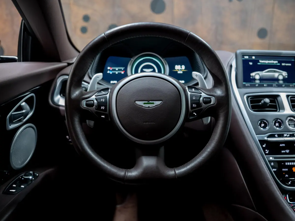 4.0 V8 | 9.564 km | ONDERHOUD | B&O |  360° | Memory |