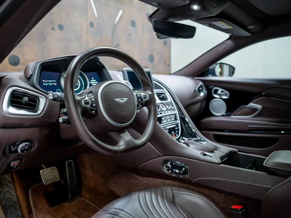 4.0 V8 | 9.564 km | ONDERHOUD | B&O |  360° | Memory |