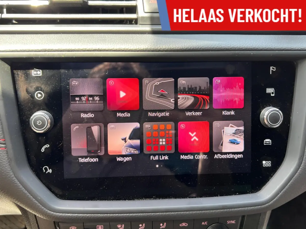 1.0 TSI FR DSG Automaat l Pano l Navi l Led l