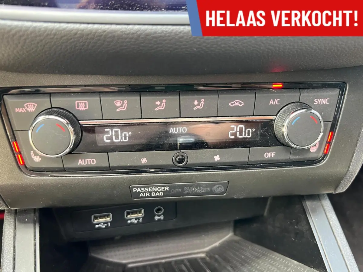 1.0 TSI FR DSG Automaat l Pano l Navi l Led l