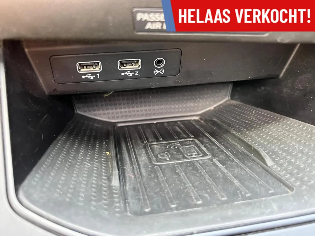 1.0 TSI FR DSG Automaat l Pano l Navi l Led l