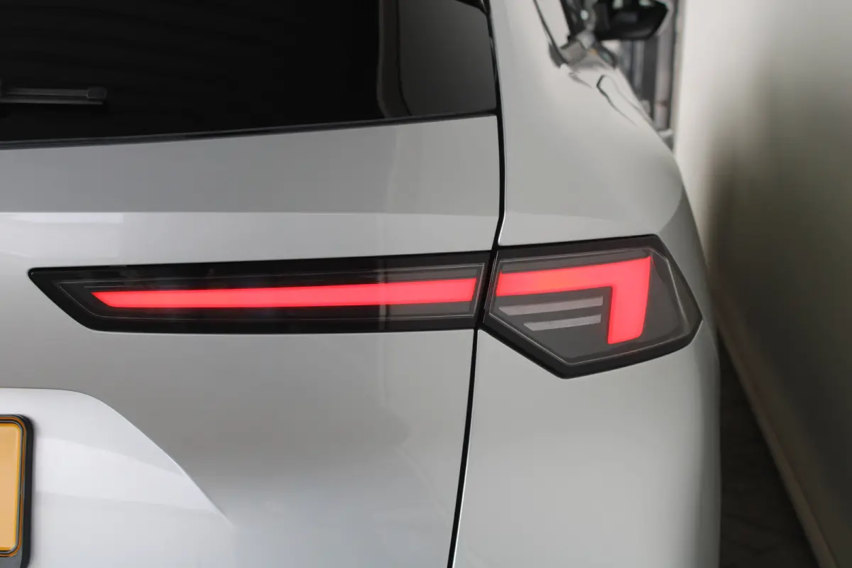 1.2 Turbo Ultimate | Navigatie | Panoramadak | Matrix koplampen | Alcantara | Keyless |