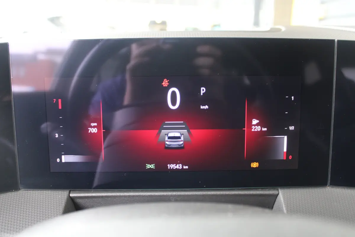 1.2 Turbo Ultimate | Navigatie | Panoramadak | Matrix koplampen | Alcantara | Keyless |