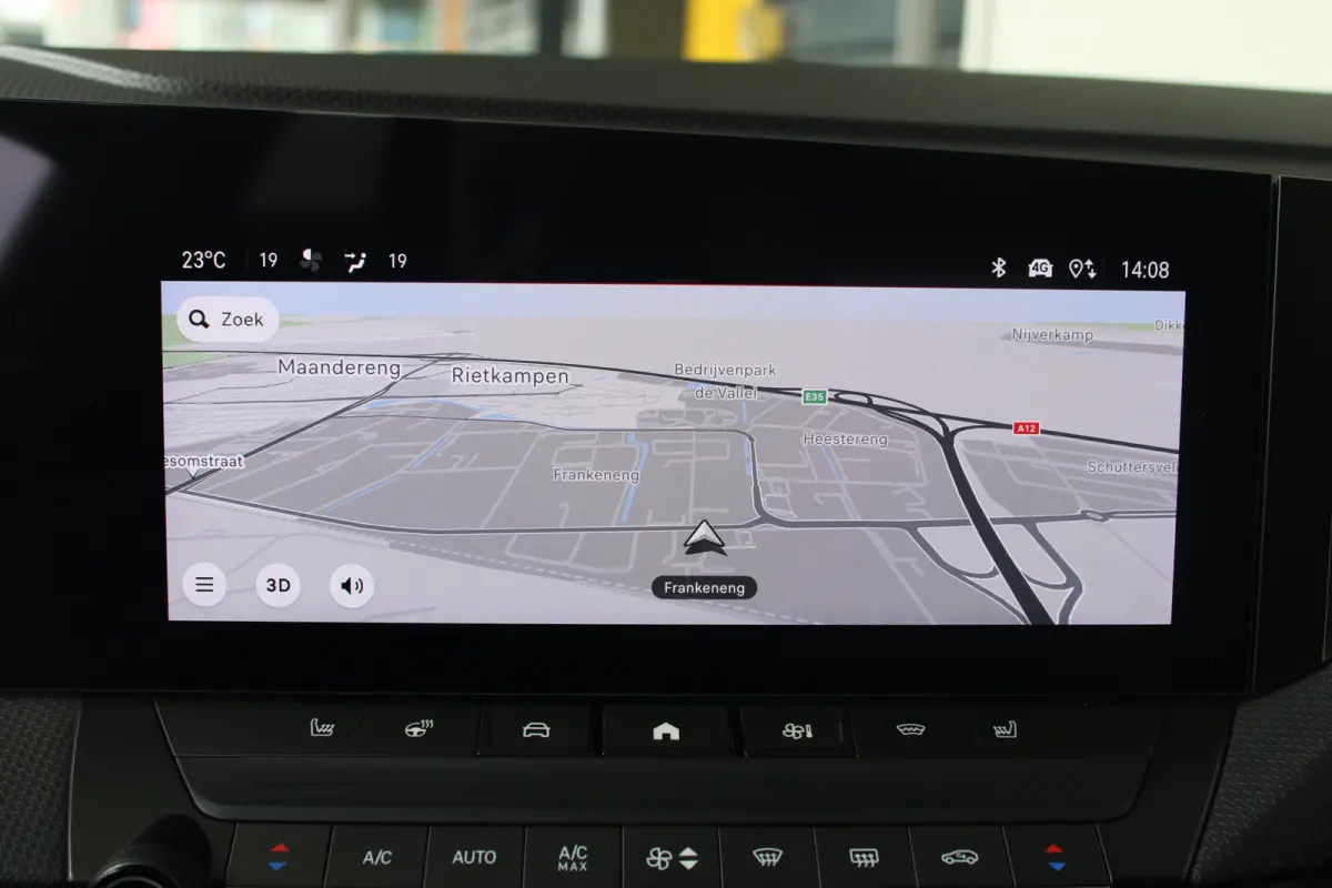 1.2 Turbo Ultimate | Navigatie | Panoramadak | Matrix koplampen | Alcantara | Keyless |