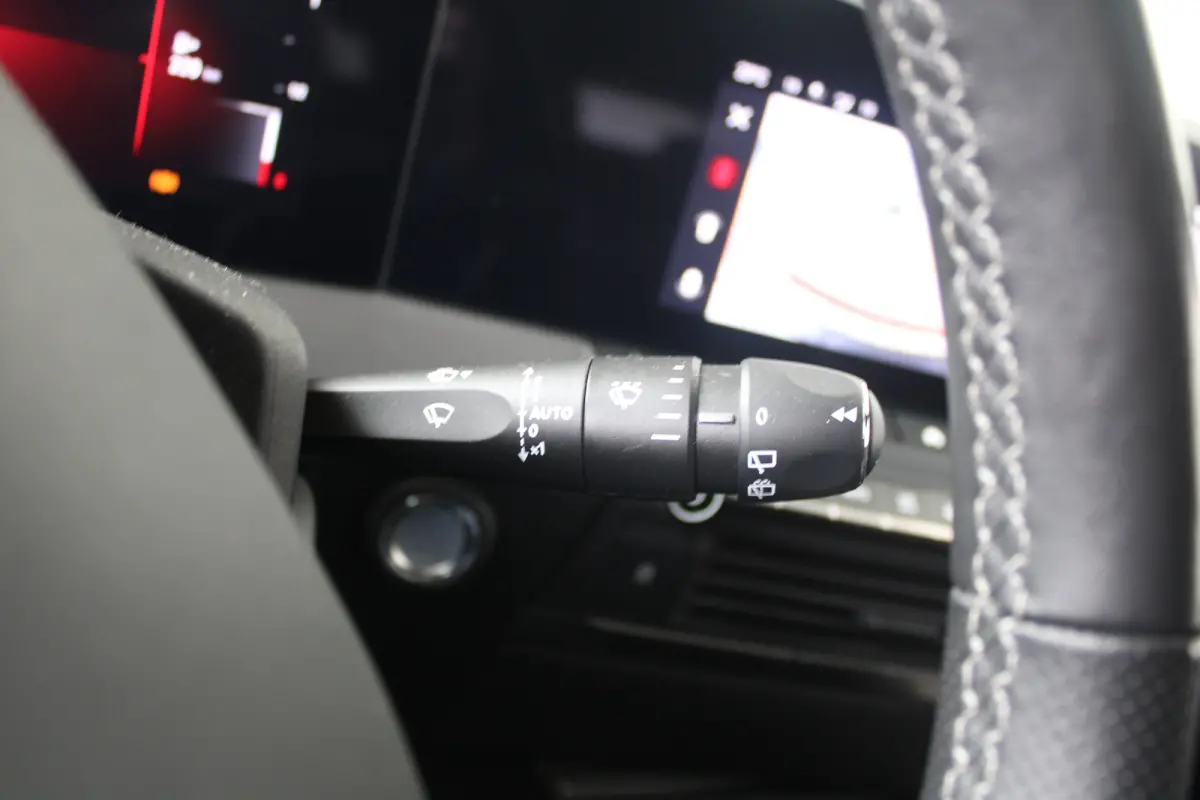 1.2 Turbo Ultimate | Navigatie | Panoramadak | Matrix koplampen | Alcantara | Keyless |