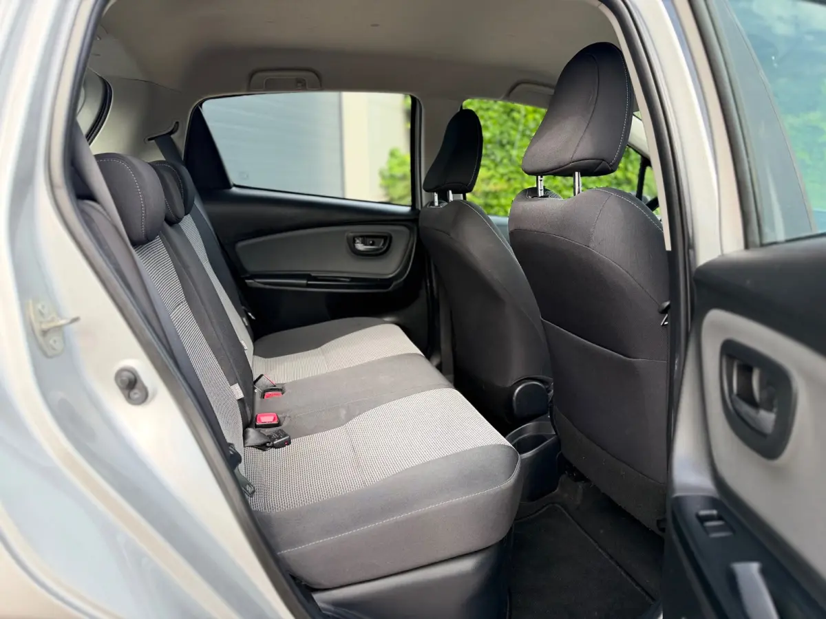 1.5 Hybrid Lease Limited Bi-Tone/Automaat/Navi/Camera/Climate-c/Goed-onderhouden