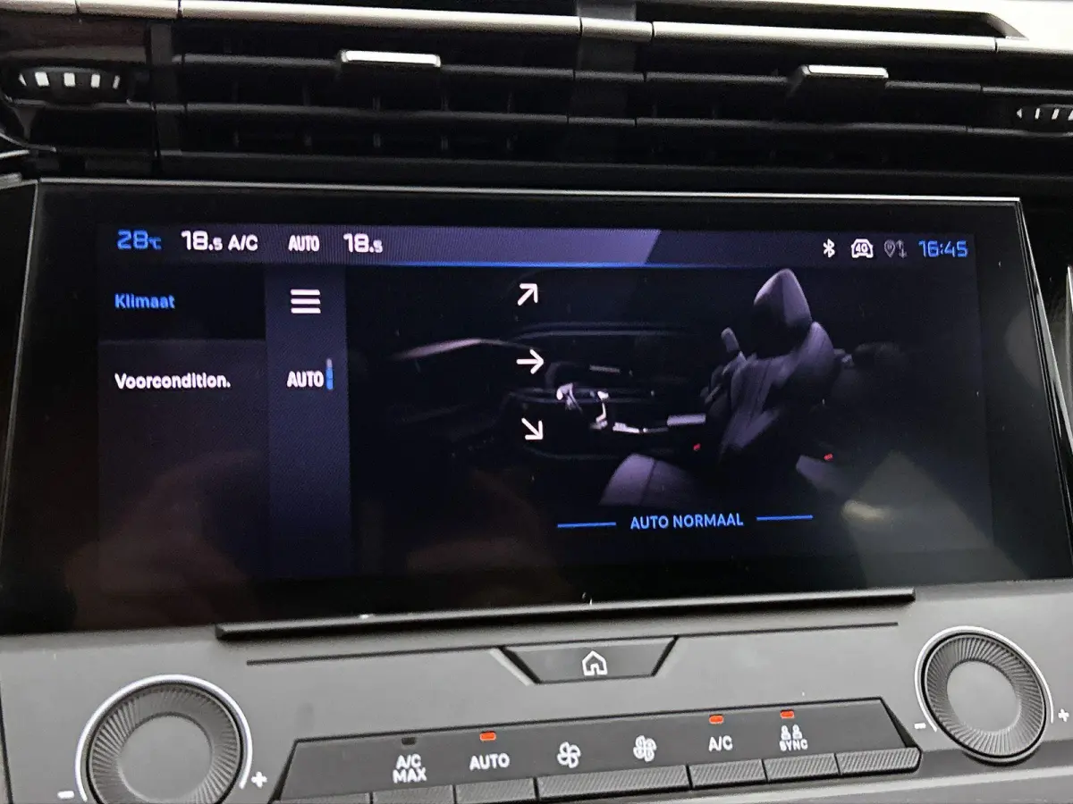 Active Pack Business 1.6 Plug-in Hybrid 180pk Automaat | Navigatie | Climate Control | Cruise Control | Parkeersensoren | Led koplampen | Keyless start | Draadloze Apple Carplay / Android Au