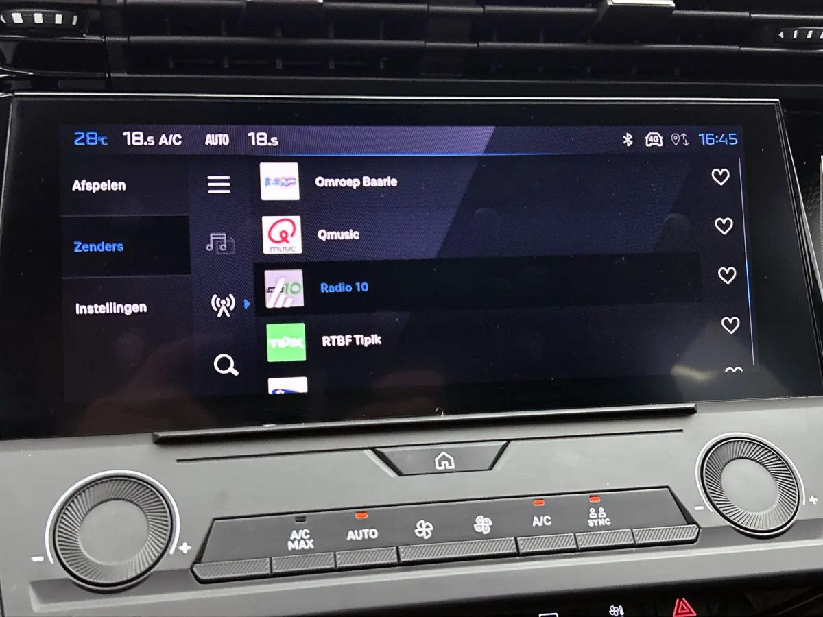Active Pack Business 1.6 Plug-in Hybrid 180pk Automaat | Navigatie | Climate Control | Cruise Control | Parkeersensoren | Led koplampen | Keyless start | Draadloze Apple Carplay / Android Au