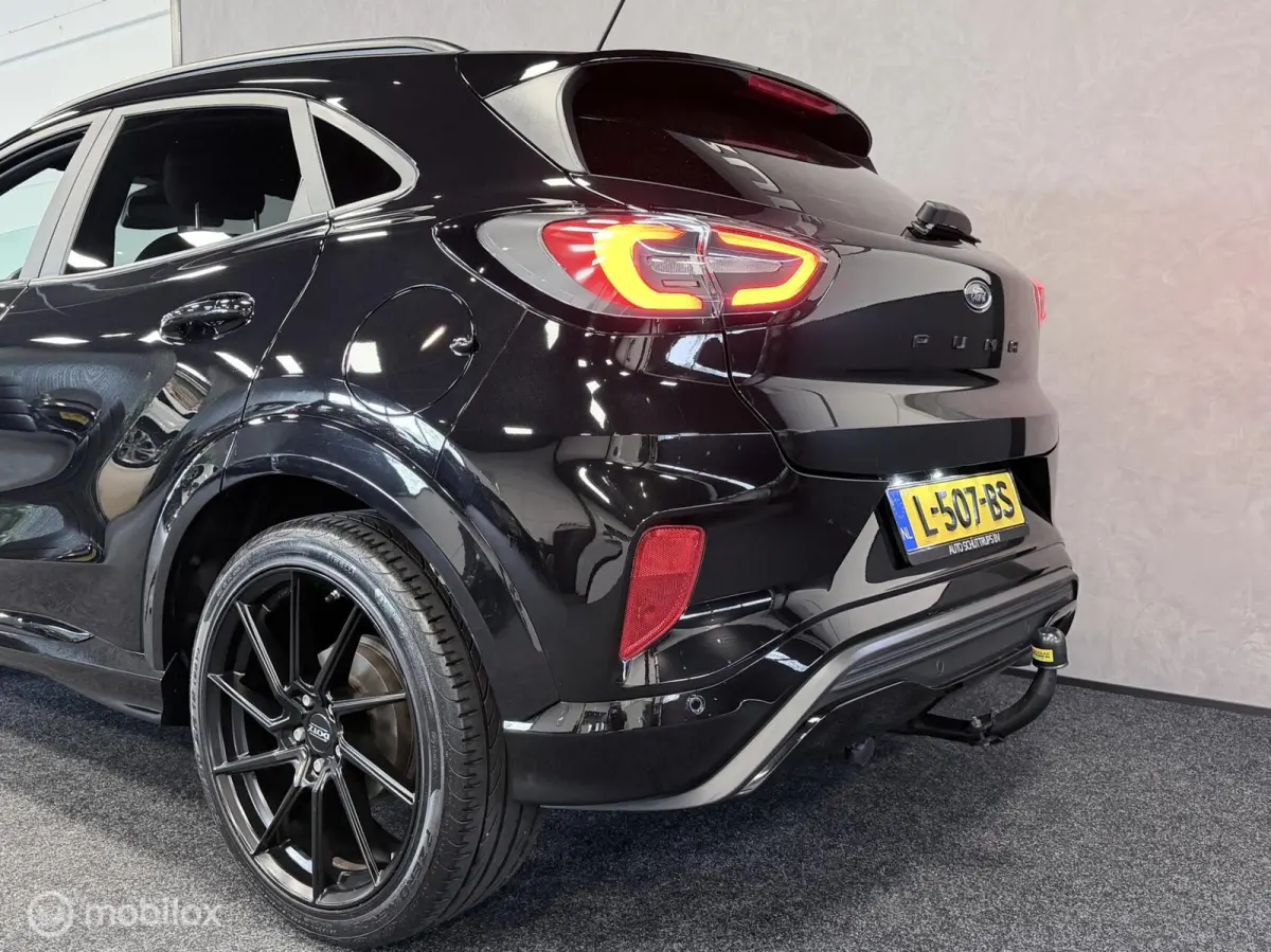 1.0 EcoBoost ST-Line AUTOM. / 1e EIG. / NAP / STOELVERW. / TR.HAAK / NAVI / CLIMA / CRUISE