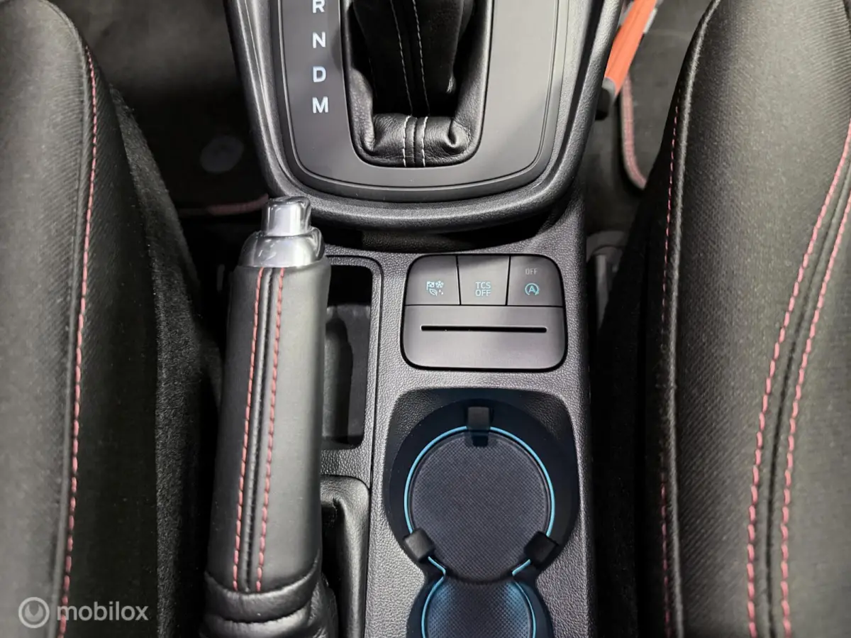 1.0 EcoBoost ST-Line AUTOM. / 1e EIG. / NAP / STOELVERW. / TR.HAAK / NAVI / CLIMA / CRUISE