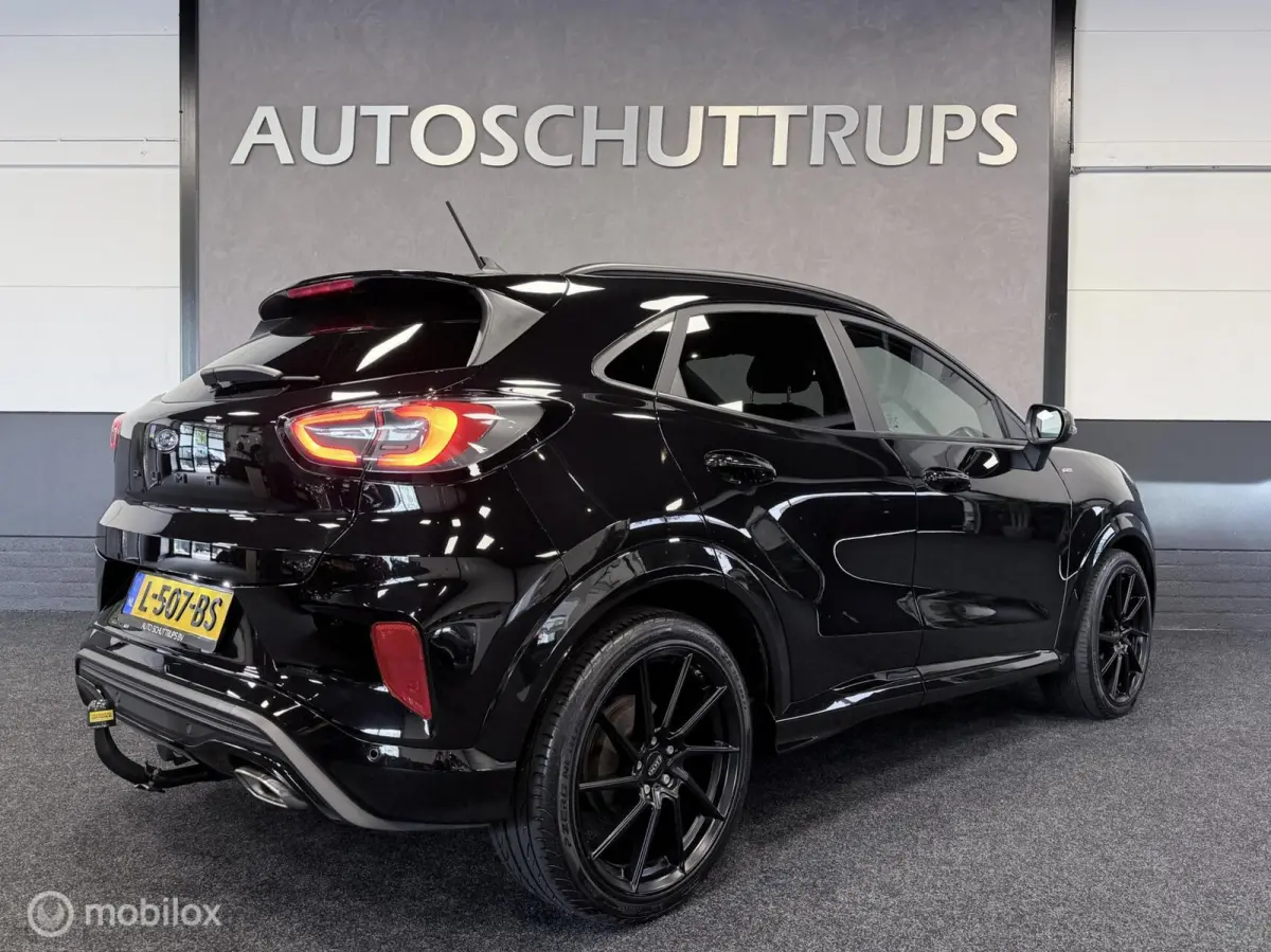1.0 EcoBoost ST-Line AUTOM. / 1e EIG. / NAP / STOELVERW. / TR.HAAK / NAVI / CLIMA / CRUISE
