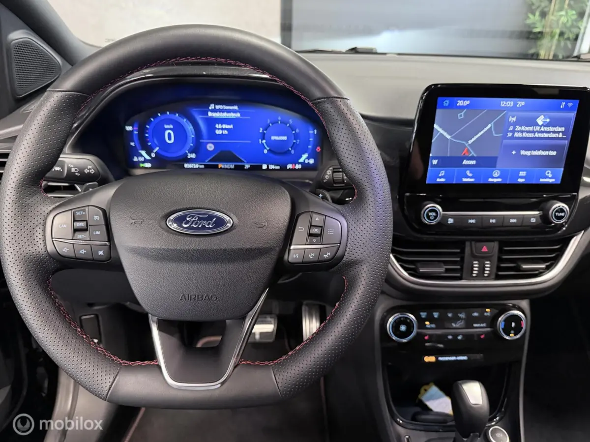 1.0 EcoBoost ST-Line AUTOM. / 1e EIG. / NAP / STOELVERW. / TR.HAAK / NAVI / CLIMA / CRUISE