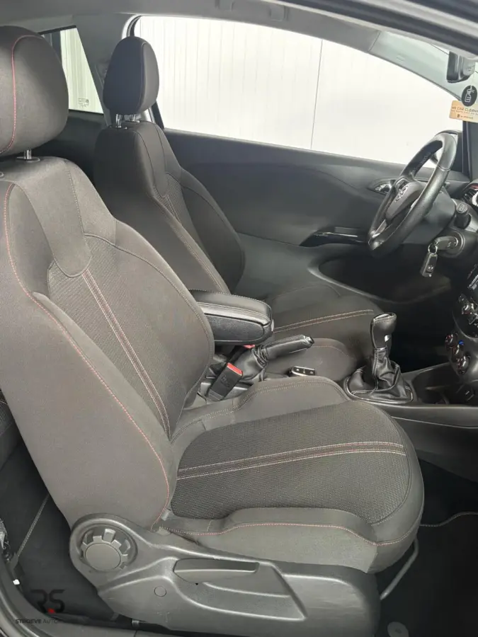 1.0 Turbo 90 pk Black Roof Edition OPC-Line | Navi | Cruise | DAB | CarPlay | PDC | 17" | Clima | Org NL |