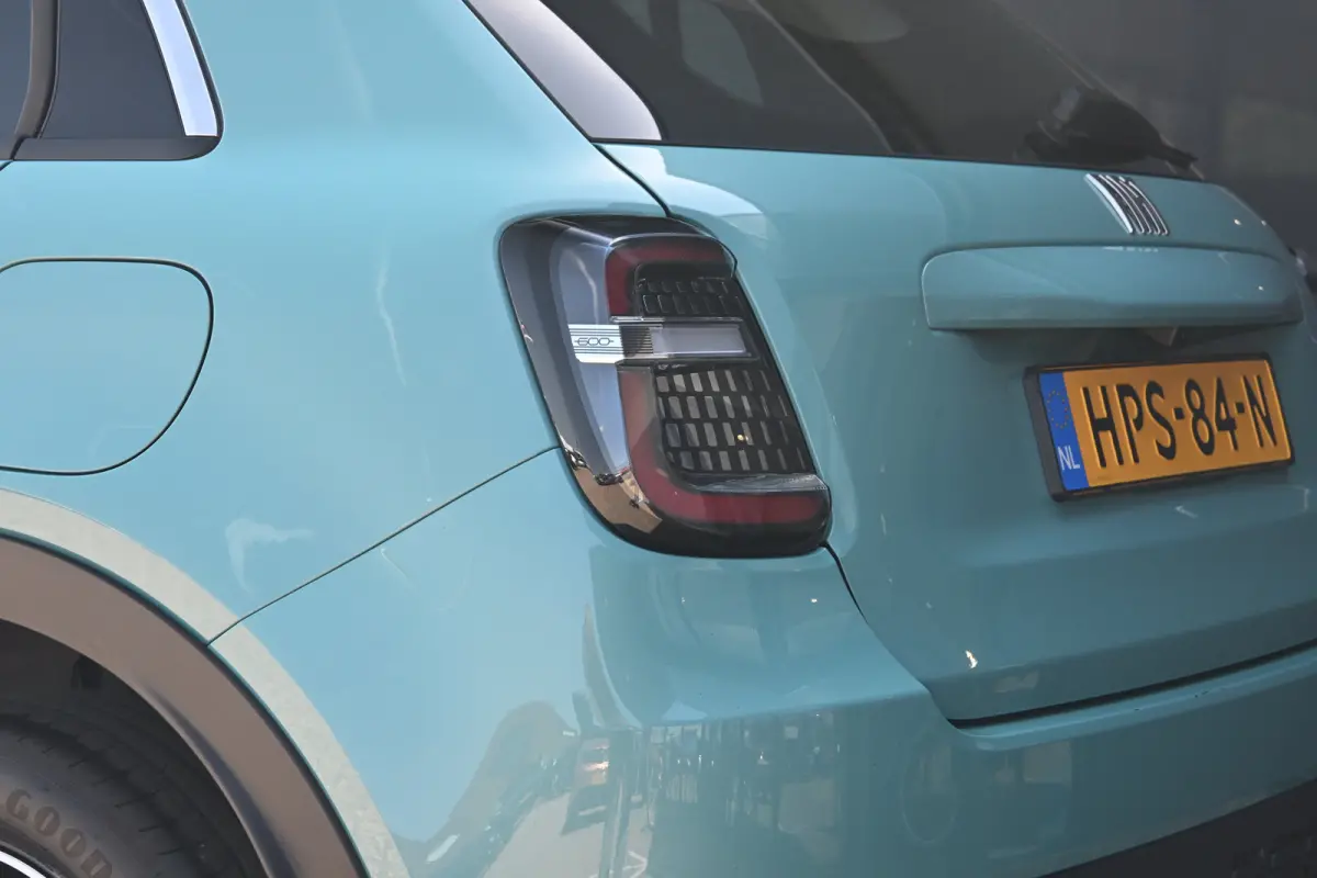 1.2 Hybrid Urban 110pk | Pack Style + Winter + Comfort | Navigatie | Stoelverwarming | Voorruitverwarming | !!