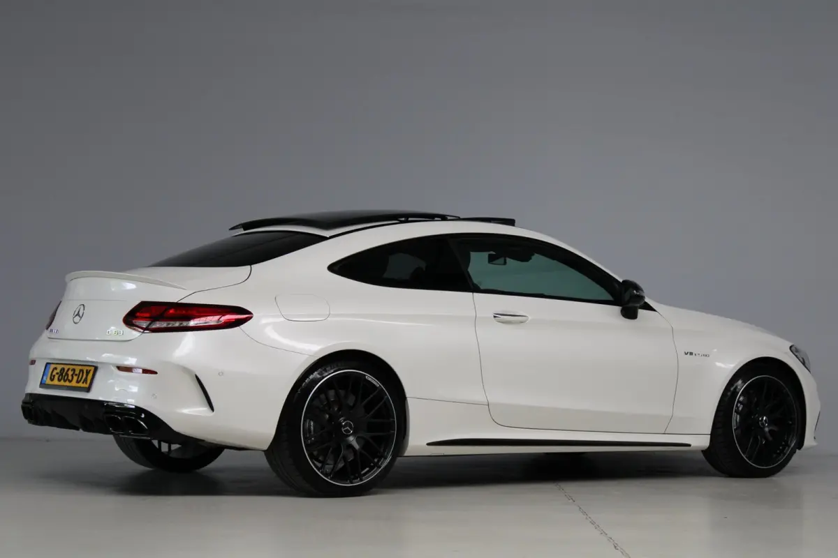 AMG 63 Premium Plus Pack | 1e eigenaar | panoramadak | head up | burmester | adap. cruise | NL auto