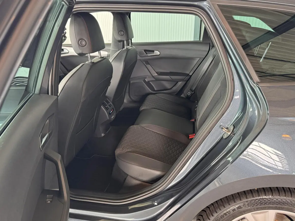 1.0 e-TSI 81kW FR Business Intense DSG