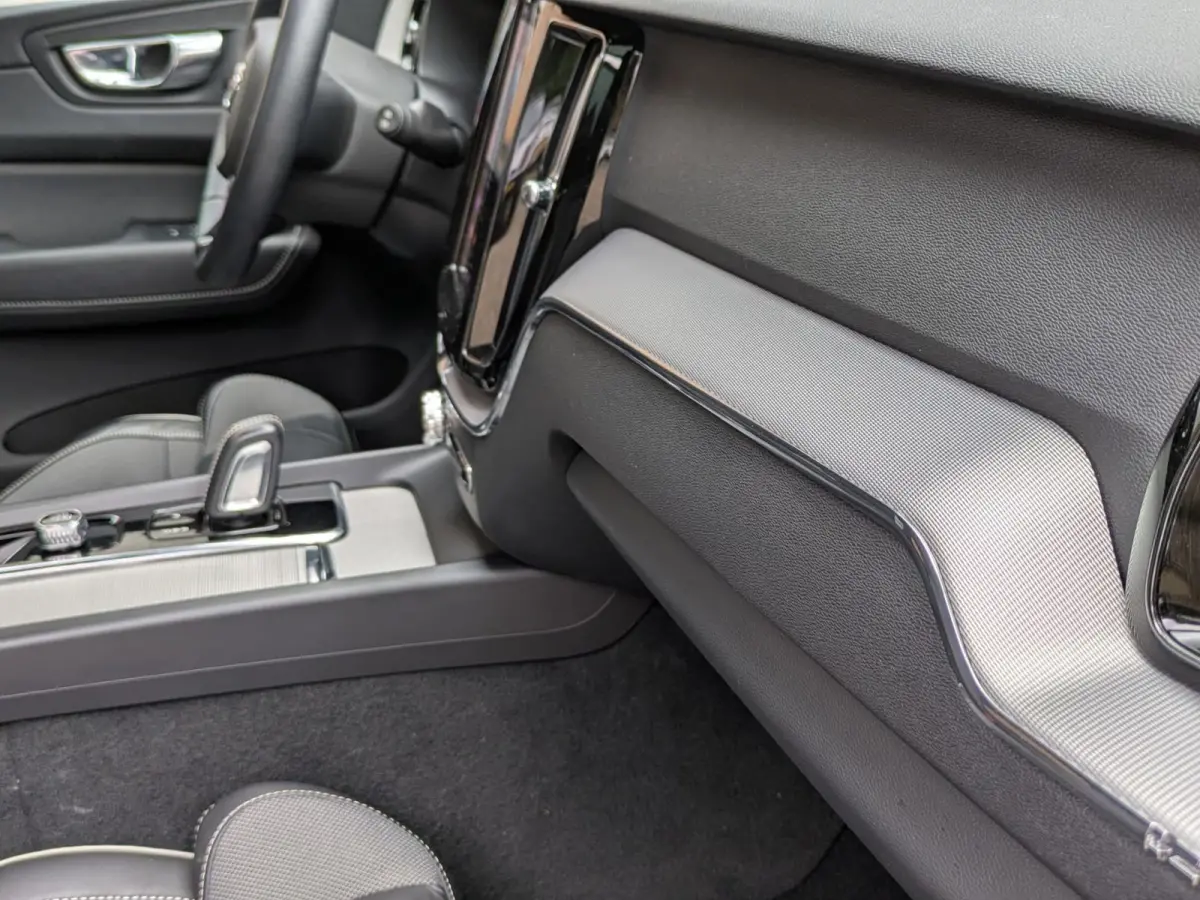 2.0 T6 Plug-in hybrid AWD R-Design|Panodak|Memory|Sportstoelen|Keyless-Entry|Facelift 12-2021|