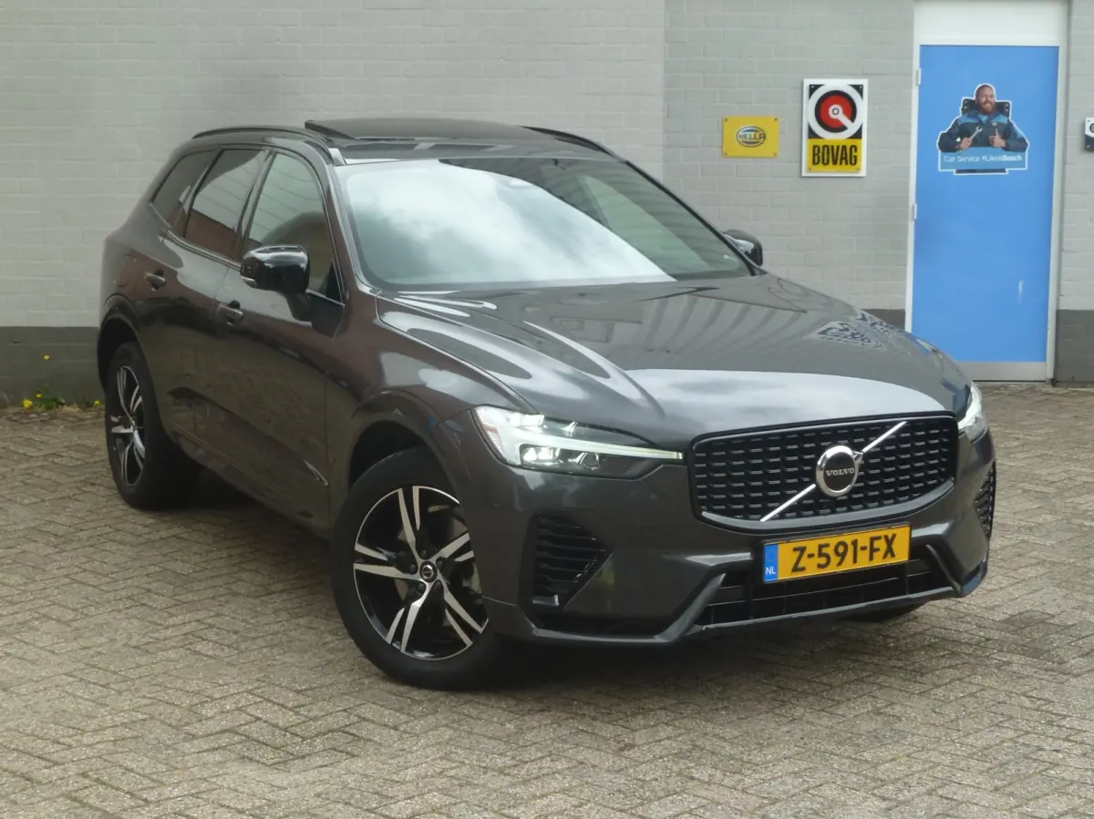 2.0 T6 Plug-in hybrid AWD R-Design|Panodak|Memory|Sportstoelen|Keyless-Entry|Facelift 12-2021|