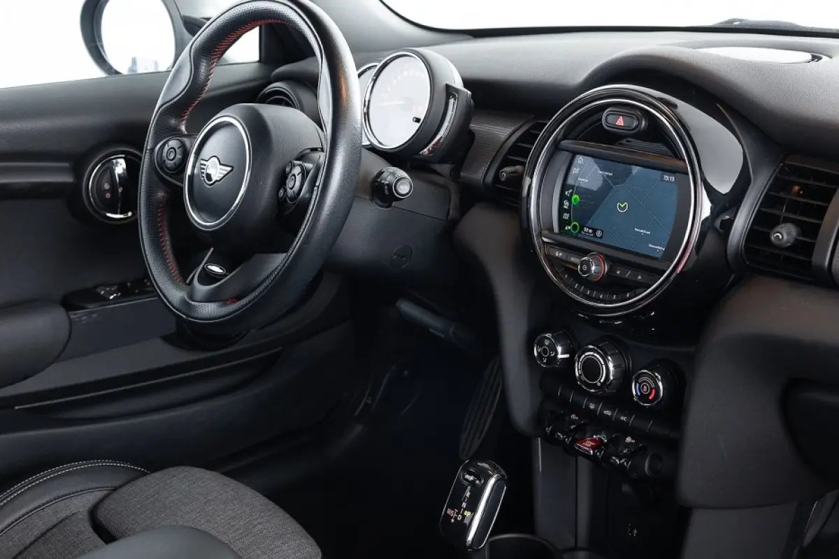 Mini 1.5 *JCW PAKKET* Automaat ✅ 1e Eigenaar