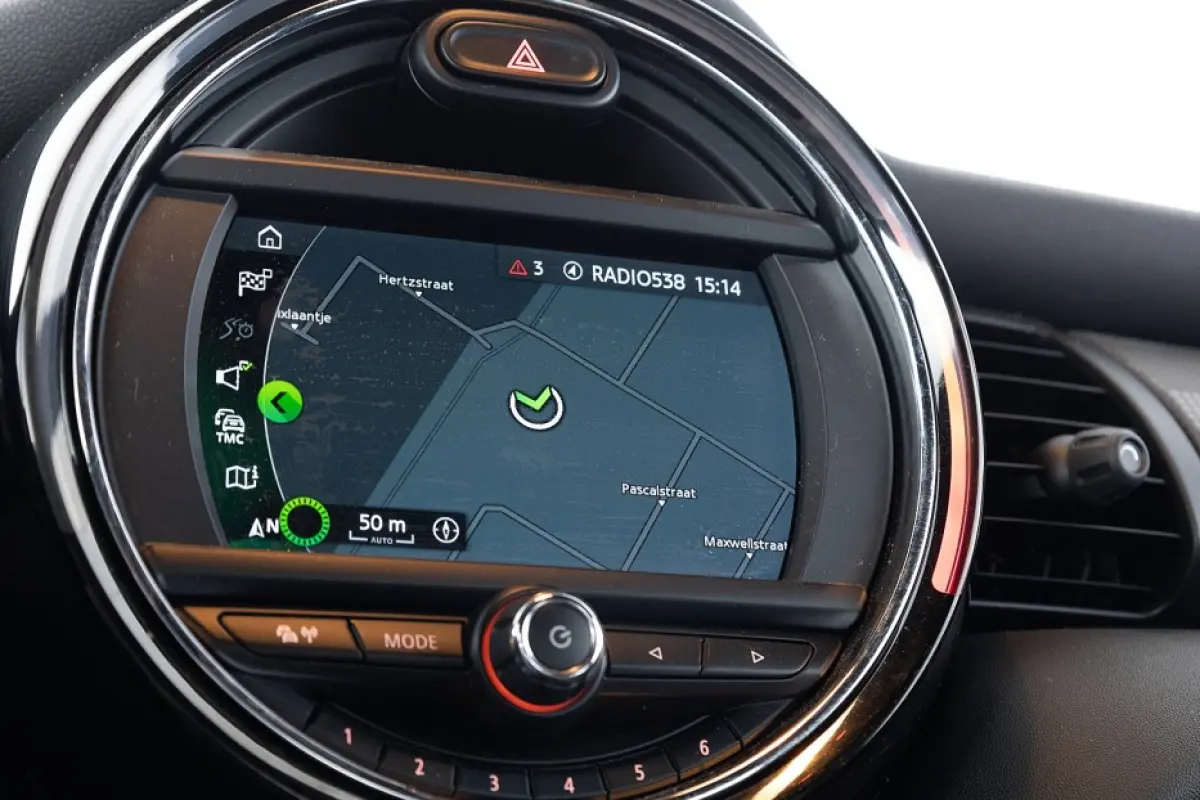 Mini 1.5 *JCW PAKKET* Automaat ✅ 1e Eigenaar