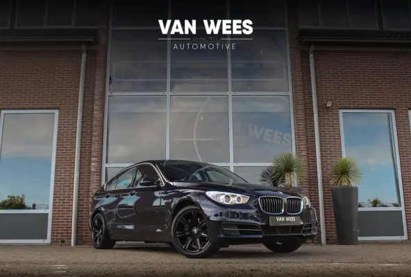 535i High Executive | NL auto | Facelift | Camera | Navigatie | Bluetooth | Xenon | PDC | Climate control | Cruise control | 19 inch | Elektrische achterklep