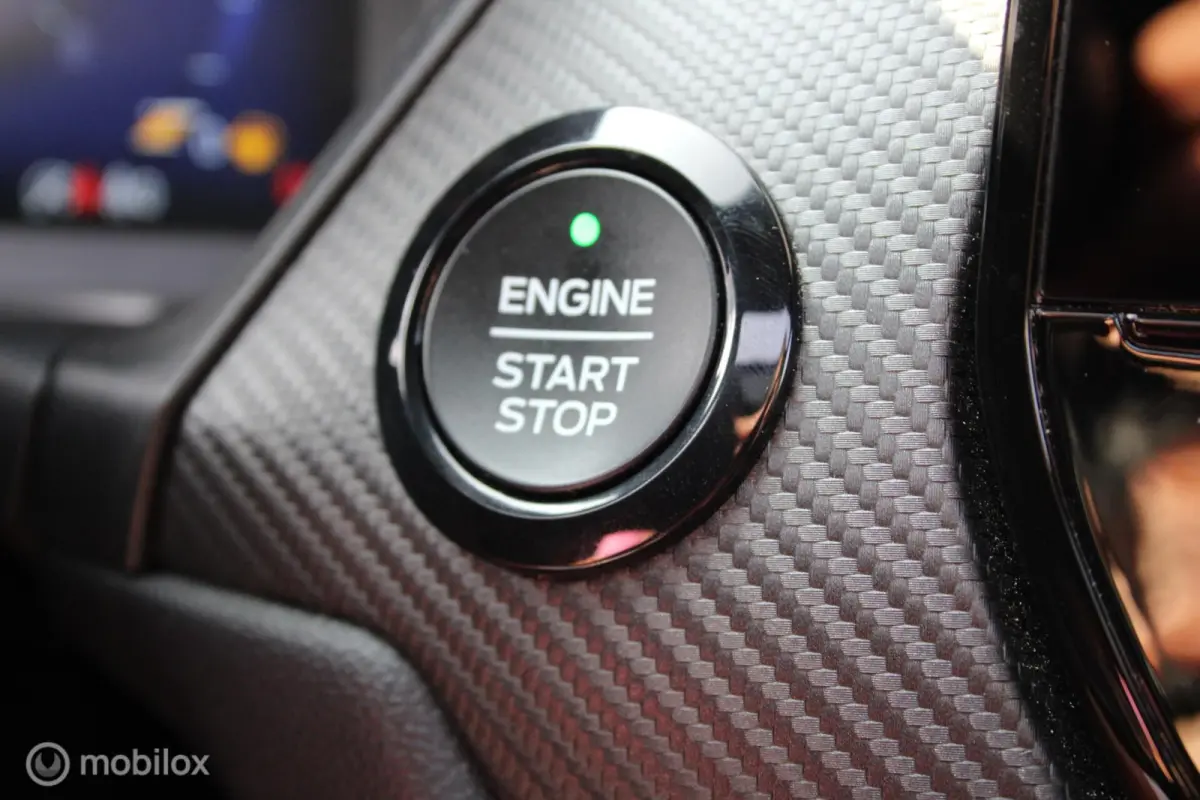 1.0 EcoBoost ST-Line X/Led/Pano/Navi/Cam/Tel/