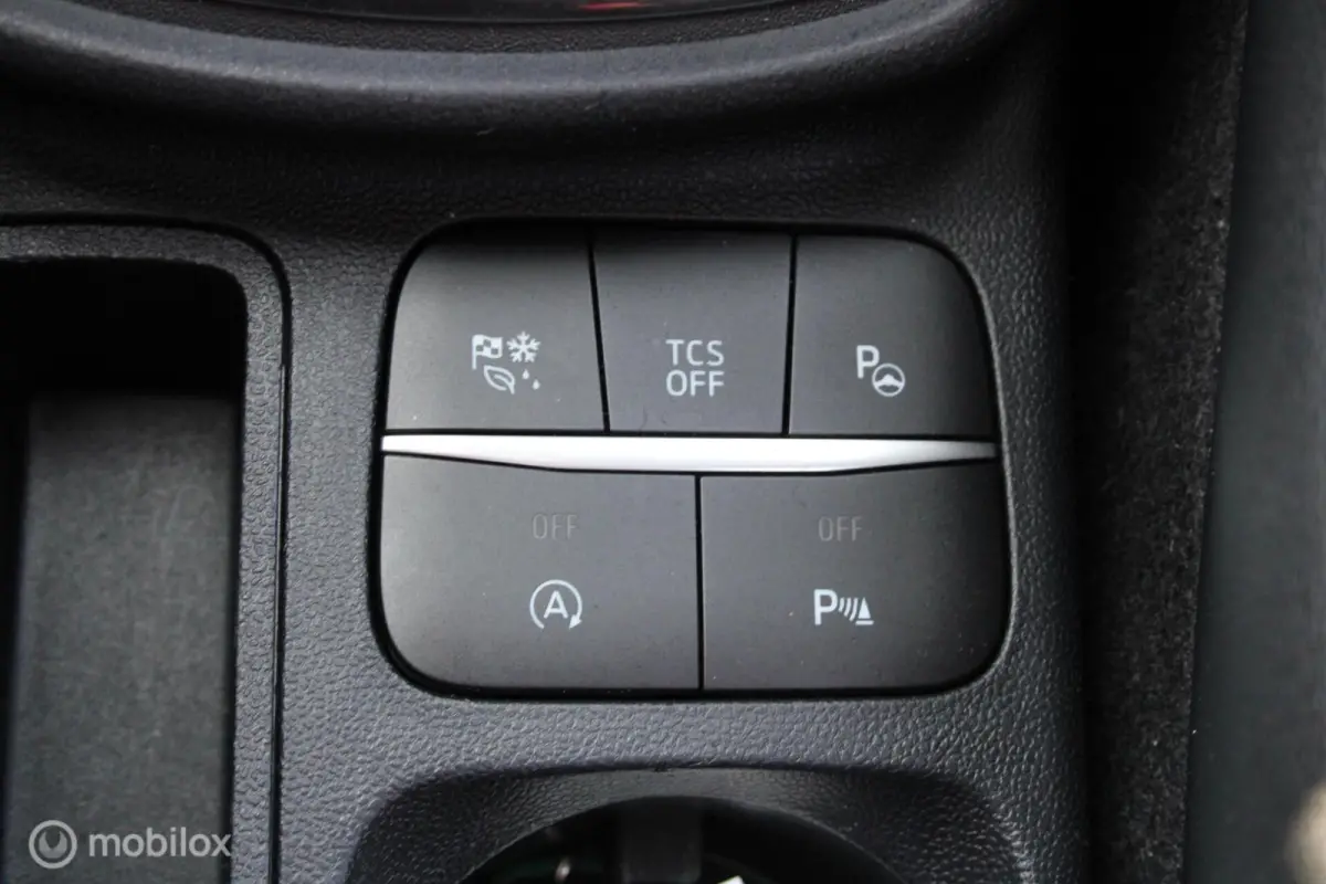 1.0 EcoBoost ST-Line X/Led/Pano/Navi/Cam/Tel/