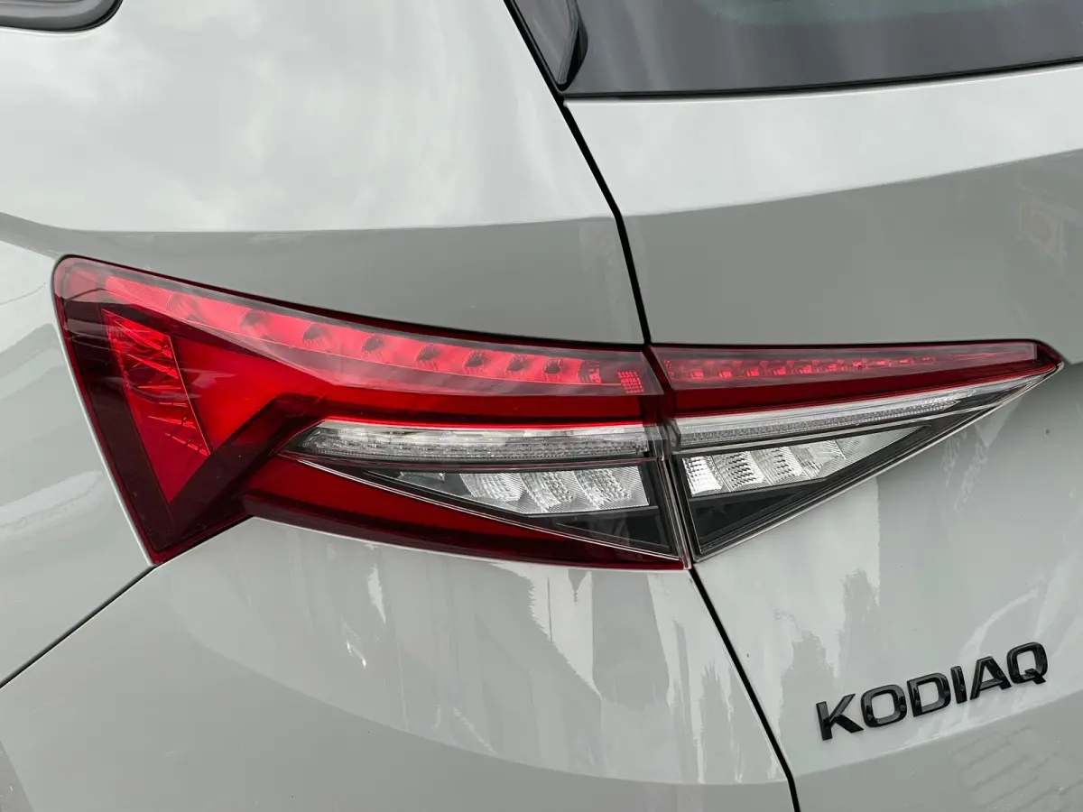 1.5 TSI Sportline 7 perso |PANO|7PERSOONS|CAMERA|MEMORYSEAT|VIRTUALCOCKPIT|LEER|STOELVRM