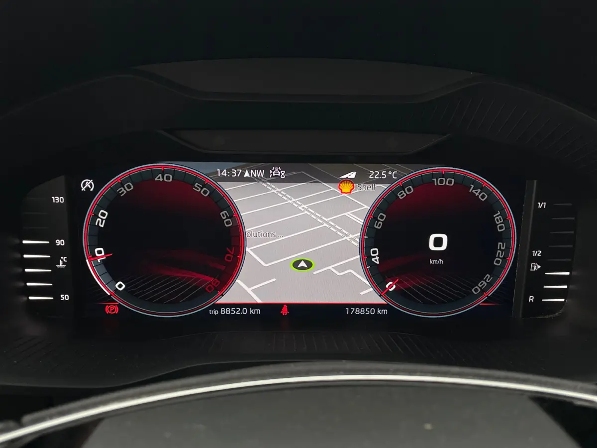 1.5 TSI Sportline 7 perso |PANO|7PERSOONS|CAMERA|MEMORYSEAT|VIRTUALCOCKPIT|LEER|STOELVRM