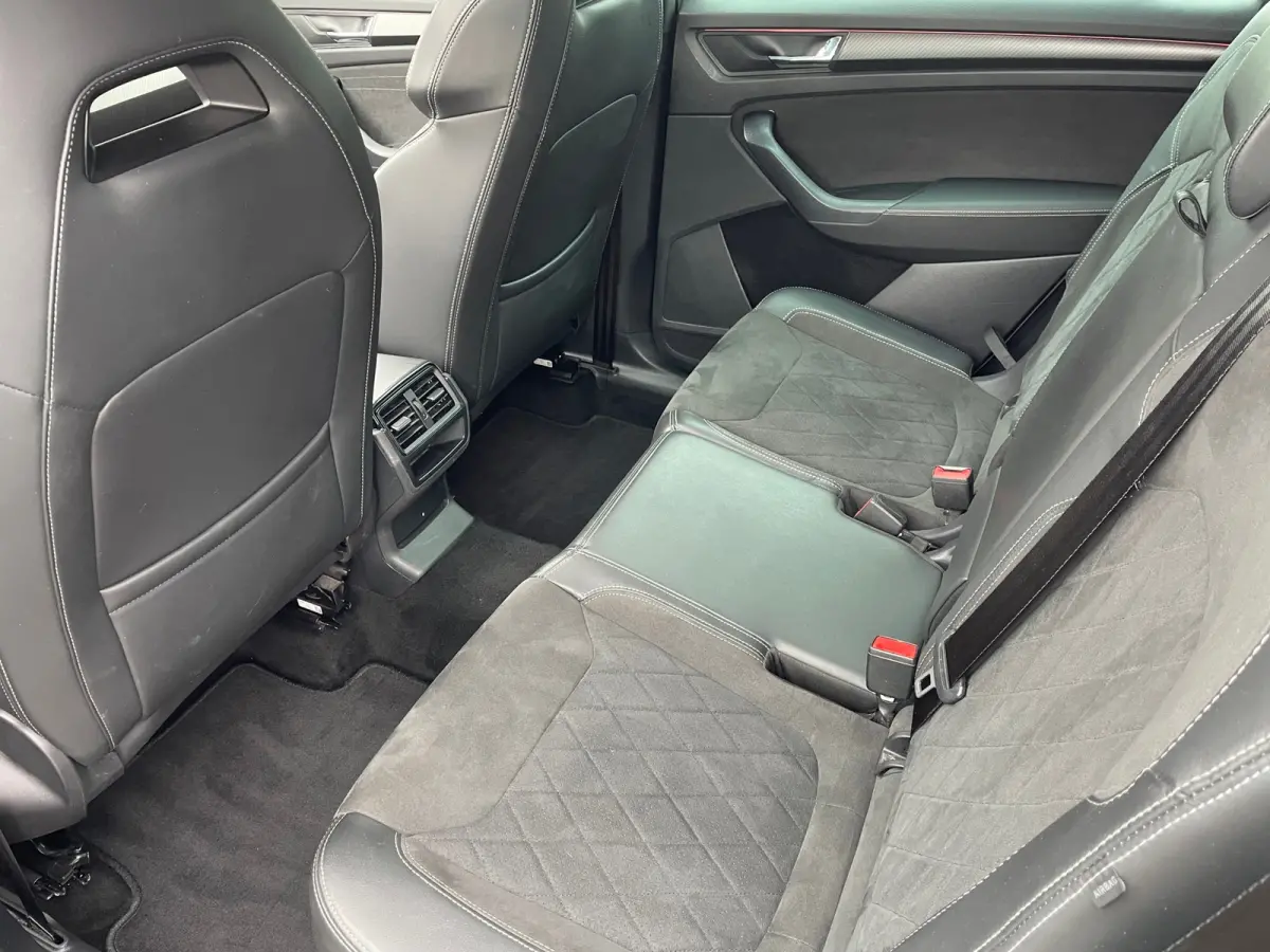 1.5 TSI Sportline 7 perso |PANO|7PERSOONS|CAMERA|MEMORYSEAT|VIRTUALCOCKPIT|LEER|STOELVRM