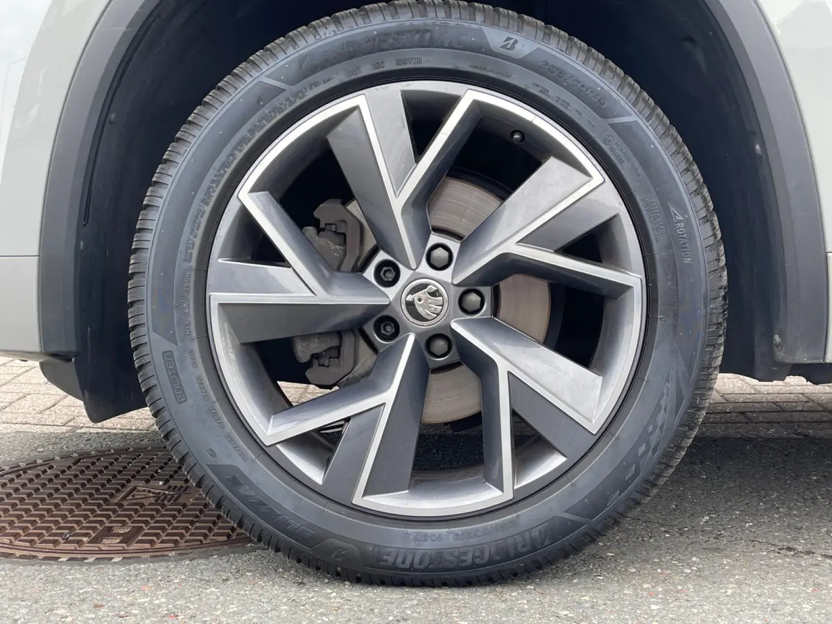 1.5 TSI Sportline 7 perso |PANO|7PERSOONS|CAMERA|MEMORYSEAT|VIRTUALCOCKPIT|LEER|STOELVRM