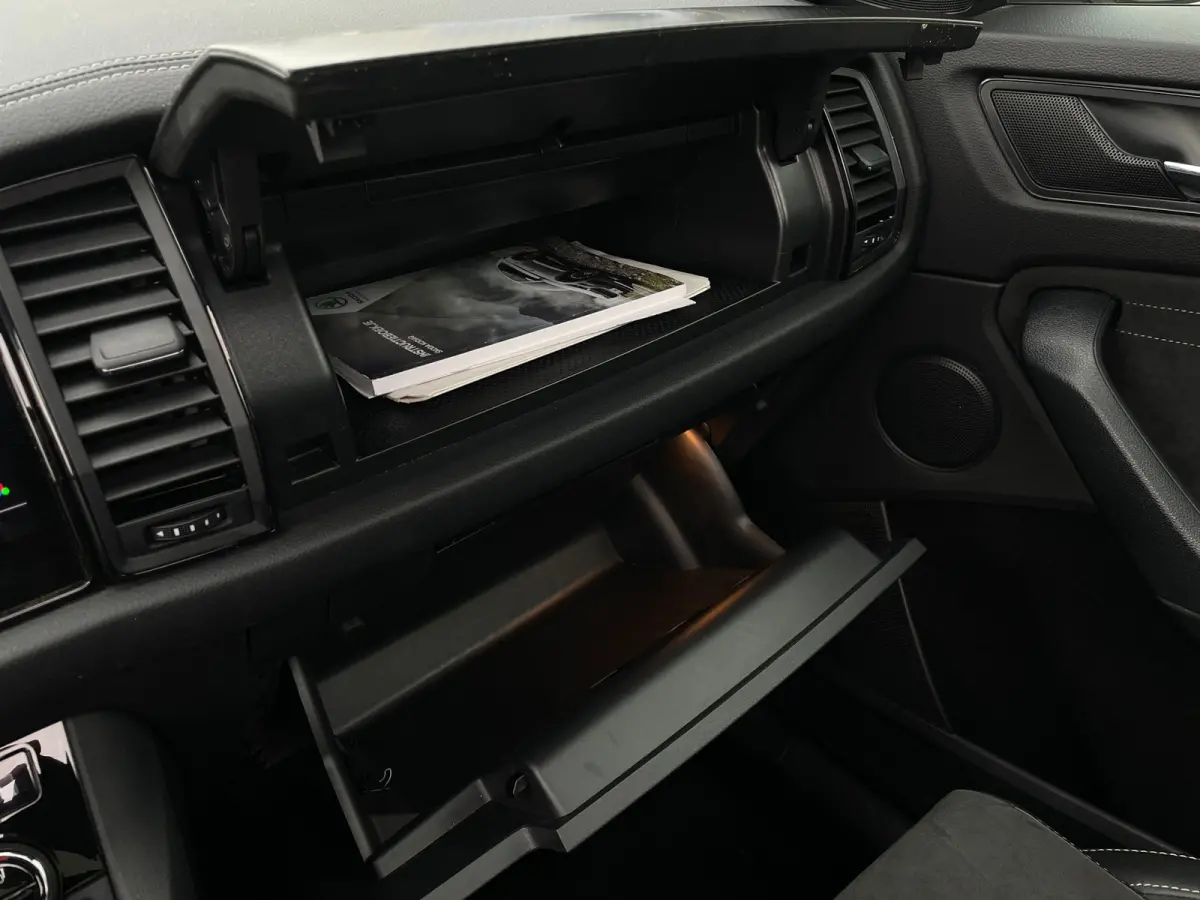 1.5 TSI Sportline 7 perso |PANO|7PERSOONS|CAMERA|MEMORYSEAT|VIRTUALCOCKPIT|LEER|STOELVRM