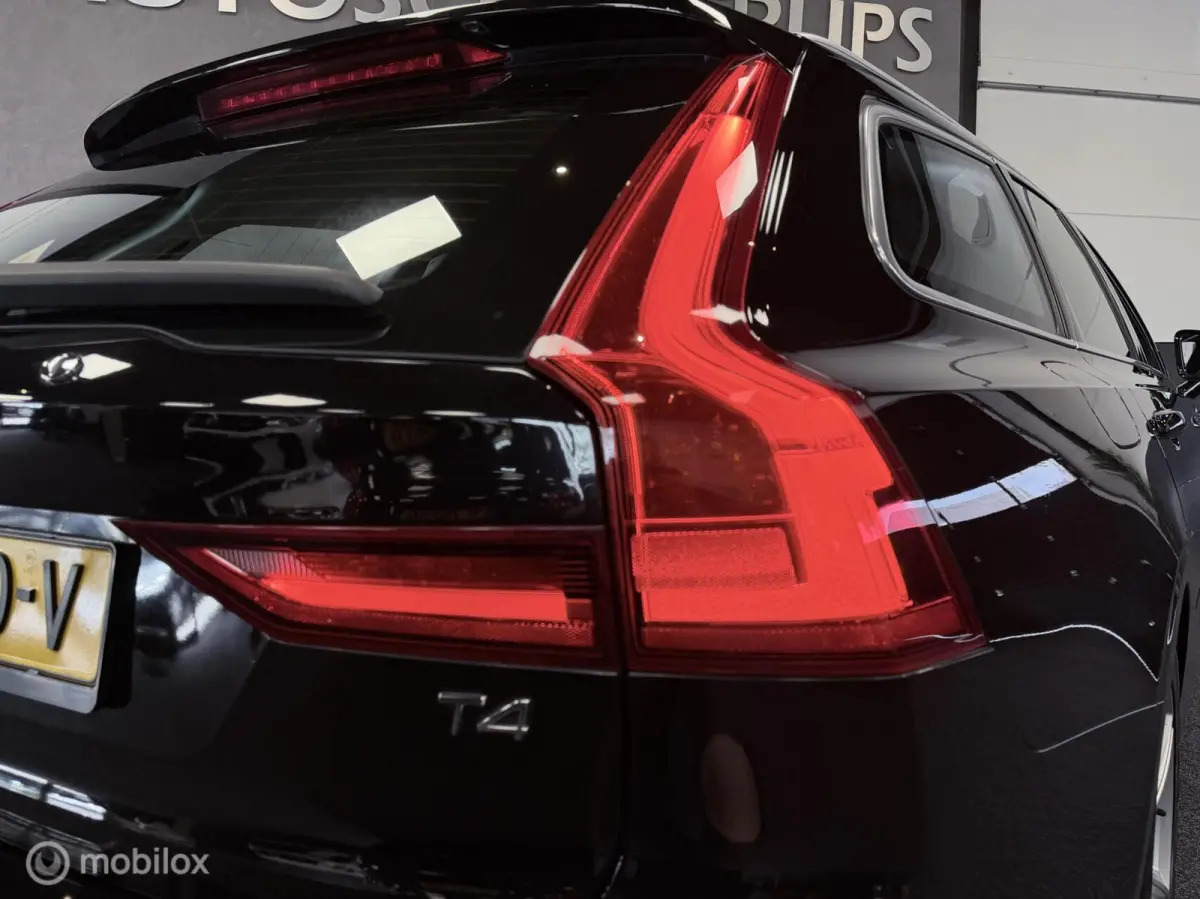 2.0 T4 Polestar SCANDINAVIAN LINE / LEER / LED / ELEKTR.HAAK / PILOT / LMV 18’’