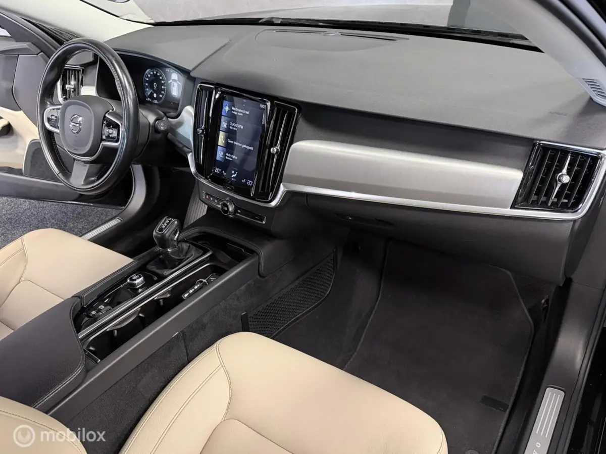 2.0 T4 Polestar SCANDINAVIAN LINE / LEER / LED / ELEKTR.HAAK / PILOT / LMV 18’’