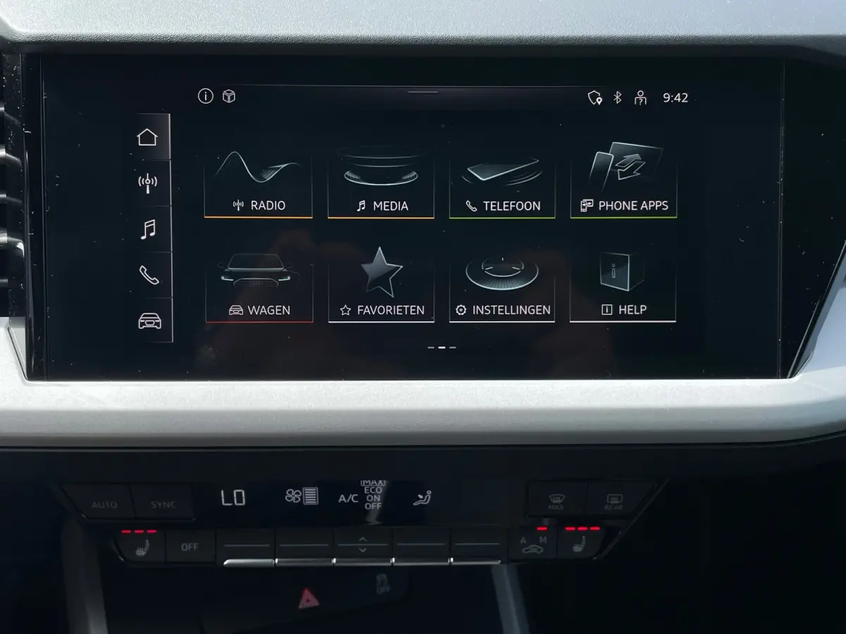40 Black edition WARMTEPOMP SOH 98% 77 kWh 1E EIG ORG NL F3 |VIRTUALCOCKPIT|CARPLAY|CRUISECONTROL|LED|20''INCH|
