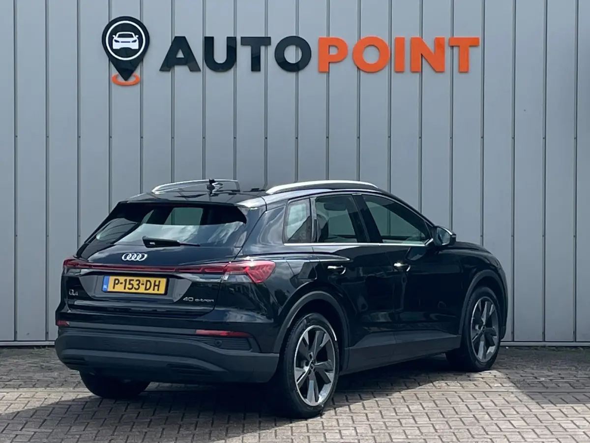 40 Black edition WARMTEPOMP SOH 98% 77 kWh 1E EIG ORG NL F3 |VIRTUALCOCKPIT|CARPLAY|CRUISECONTROL|LED|20''INCH|