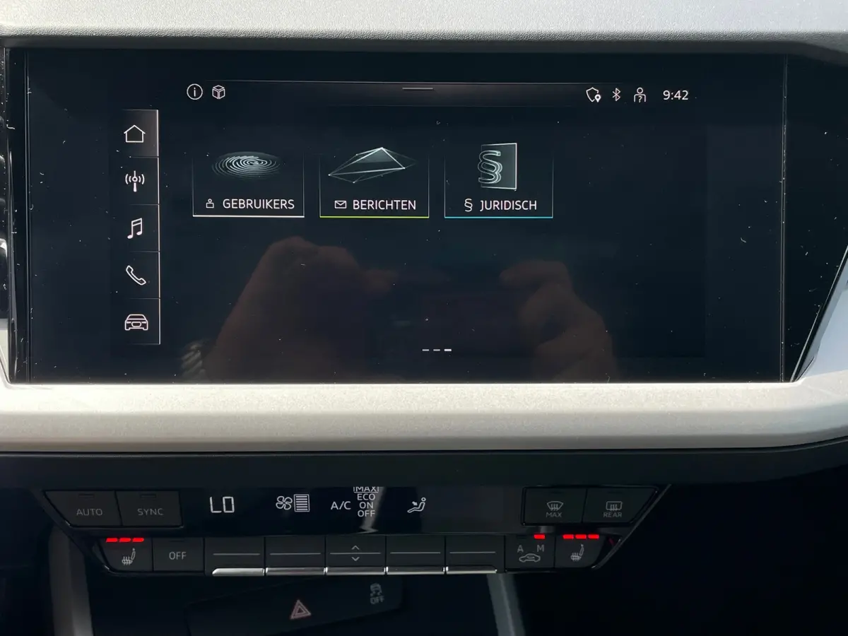 40 Black edition WARMTEPOMP SOH 98% 77 kWh 1E EIG ORG NL F3 |VIRTUALCOCKPIT|CARPLAY|CRUISECONTROL|LED|20''INCH|