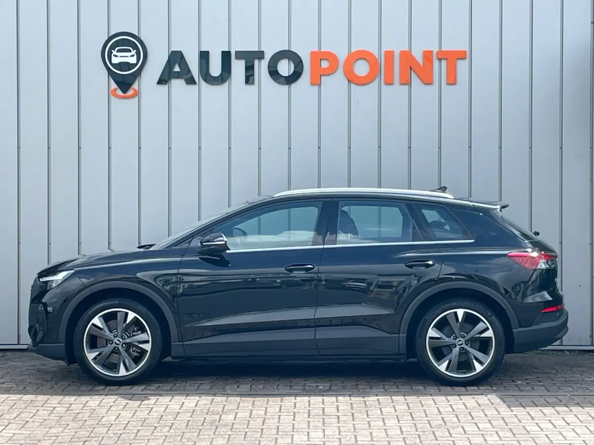 40 Black edition WARMTEPOMP SOH 98% 77 kWh 1E EIG ORG NL F3 |VIRTUALCOCKPIT|CARPLAY|CRUISECONTROL|LED|20''INCH|