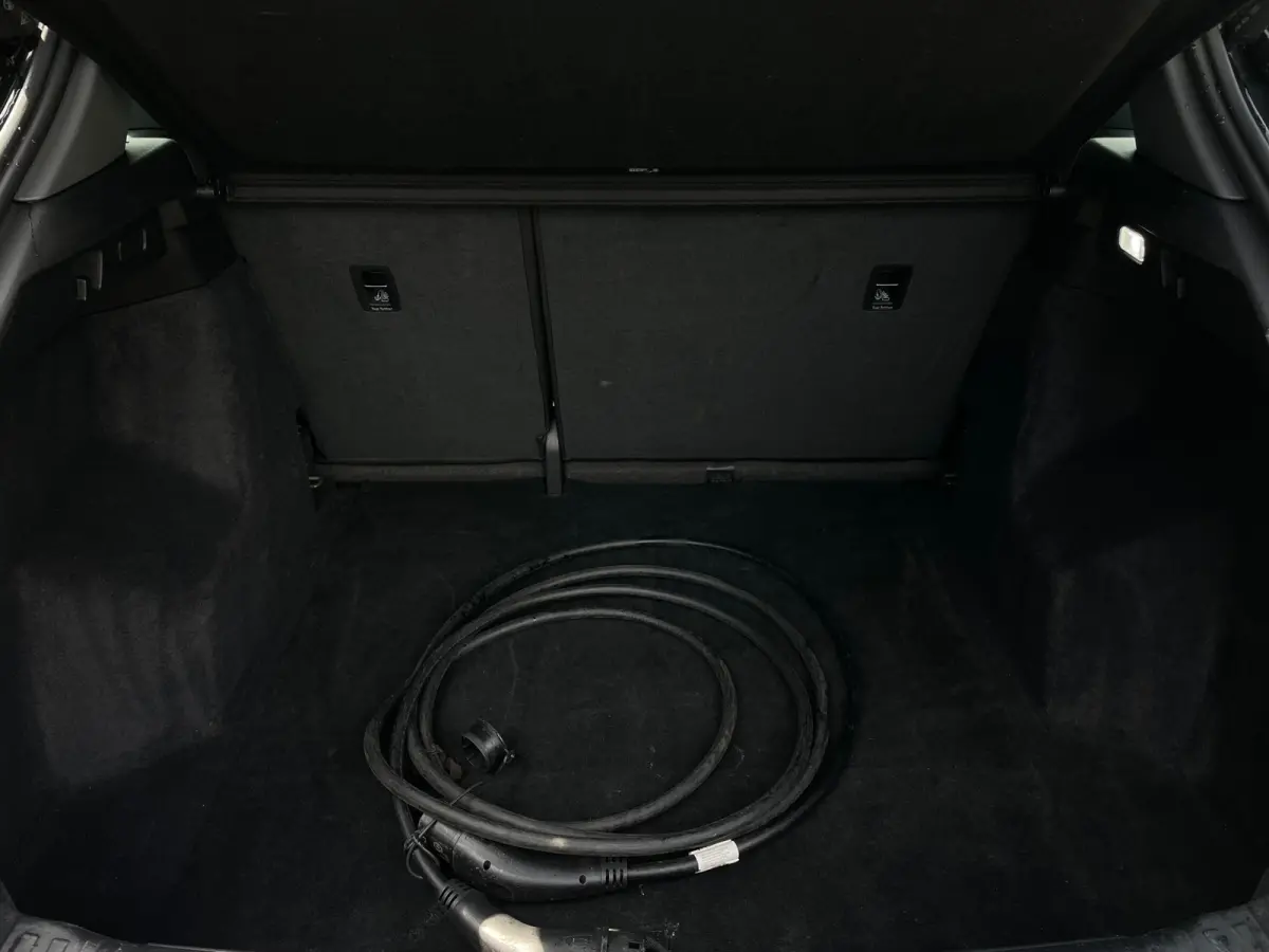 40 Black edition WARMTEPOMP SOH 98% 77 kWh 1E EIG ORG NL F3 |VIRTUALCOCKPIT|CARPLAY|CRUISECONTROL|LED|20''INCH|
