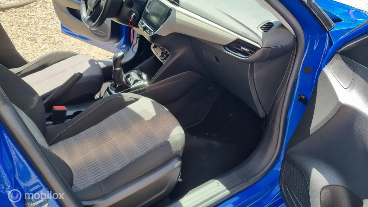 1.2 Edition Zeer lage km stand , sportvelgen ,AppleCarplay, Android