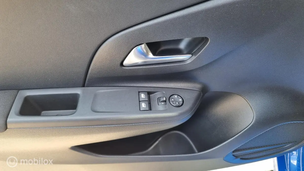 1.2 Edition Zeer lage km stand , sportvelgen ,AppleCarplay, Android