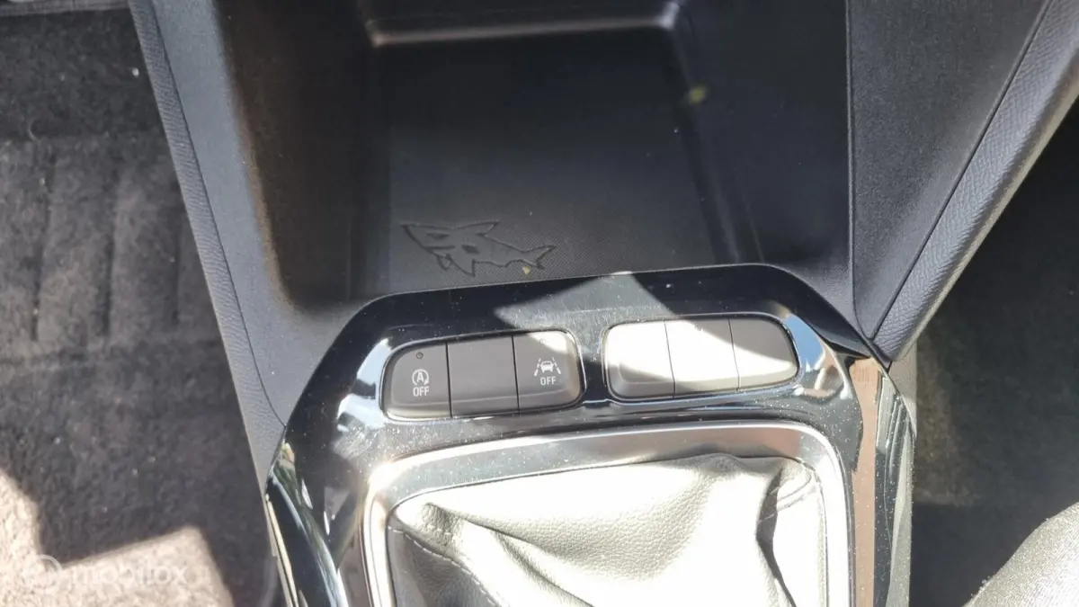 1.2 Edition Zeer lage km stand , sportvelgen ,AppleCarplay, Android