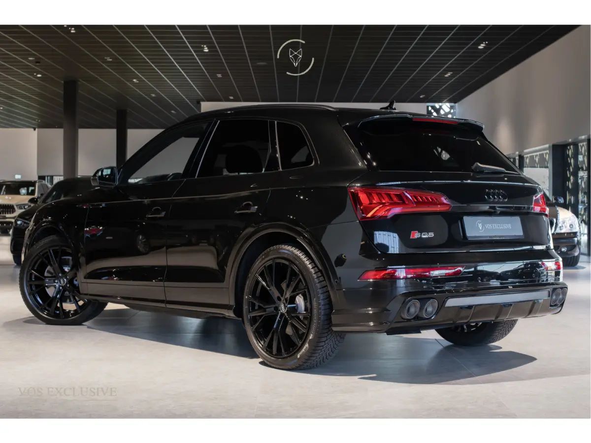 SQ5 3.0 Tdi Quattro ABT|Carbon|B&O|ACC|Ruitleder|Luchtvering|360|HUD|Standkachel|Blackline|21"|Matrix LED|New Service