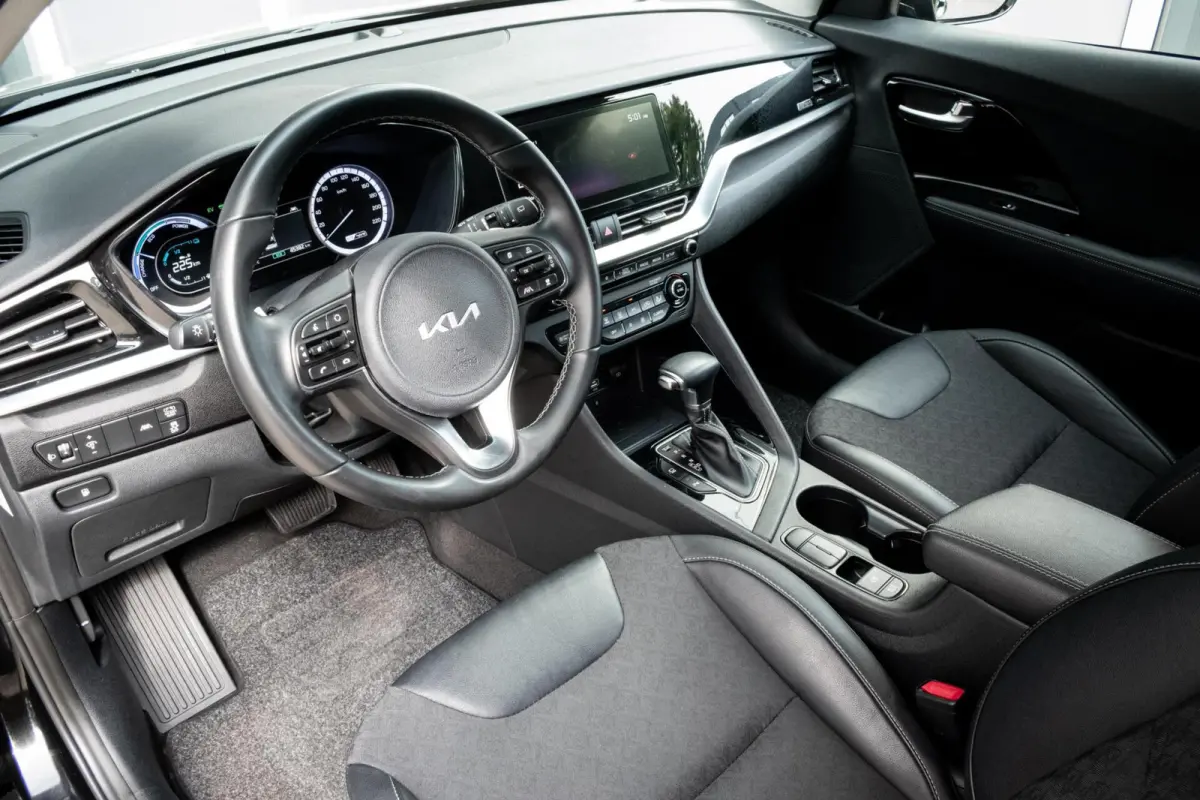 1.6 GDi Hybrid DynamicLine|1e EIGENAAR|KEYLESS ENTRY & START|ADAPT. CRUISE|CAMERA|CLIMATE